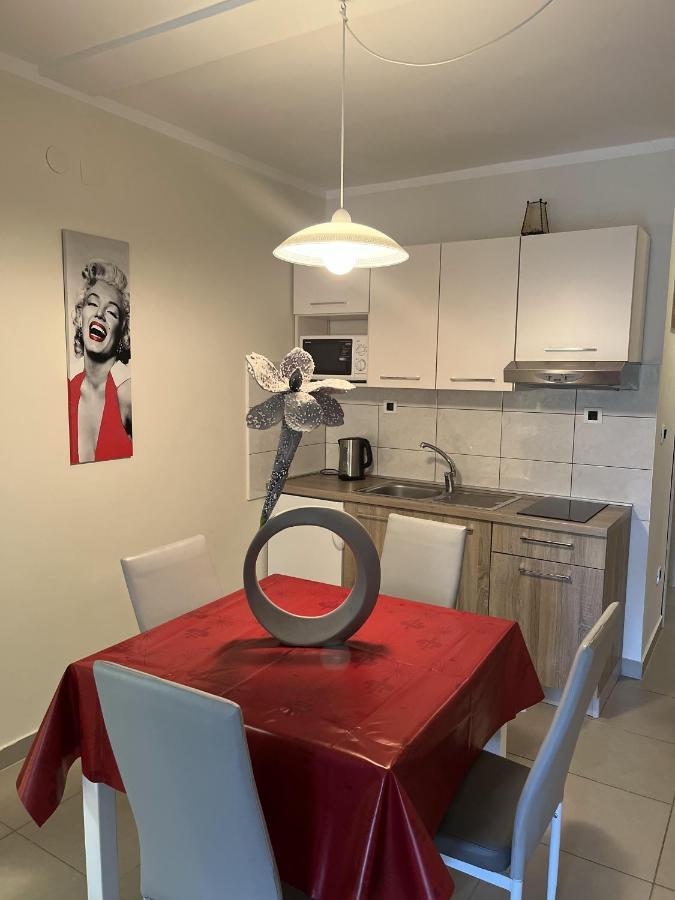Apartmani Ivica كرك المظهر الخارجي الصورة